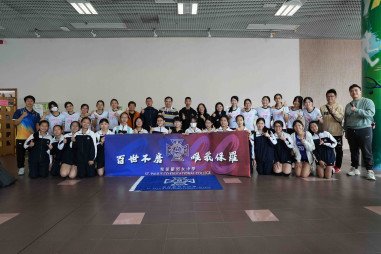 Inter-school Volleyball Competition - Photo - 4